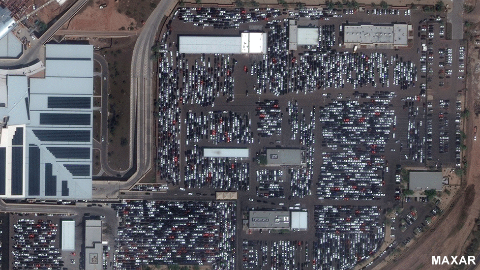 Alquiler de autos en el aeropuerto de Phoenix el 16 de marzo de 2020
