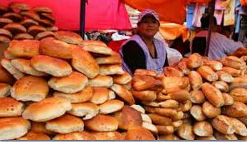 Lee más sobre el artículo Gobierno y panificadores acuerdan mantener el precio del pan