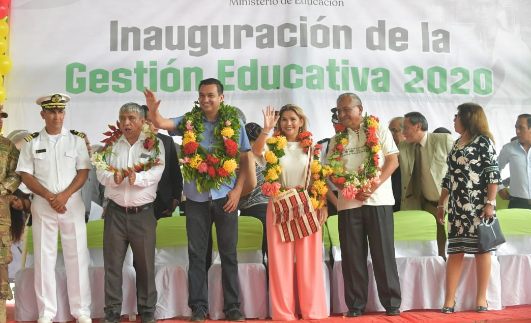 Lee más sobre el artículo Gobierno da luz verde al internet gratuito en 254 turnos de unidades educativas