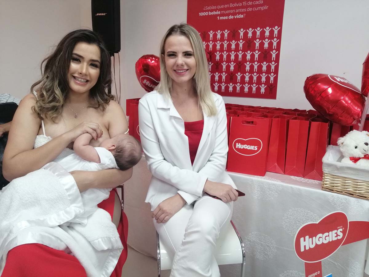 Lee más sobre el artículo Kimberly-Clark y Unicef fortalecen programa “Un abrazo para cada bebé” con taller para influencers