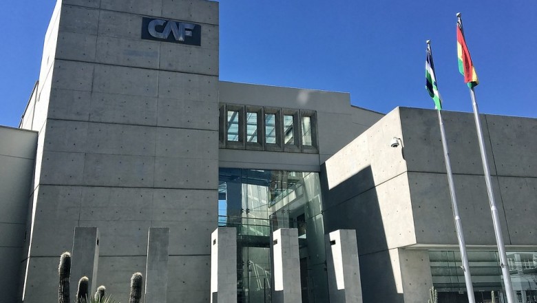 Lee más sobre el artículo CAF fortalece la  formación de economistas en Bolivia