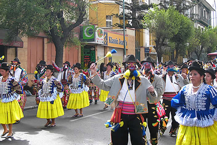 Lee más sobre el artículo Salud deja que alcaldías definan realizar fiestas de Carnaval según reportes epidemiológicos