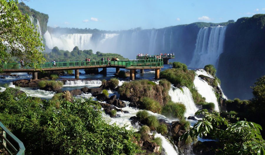 Lee más sobre el artículo Cataratas de Iguazú baten récord de visitantes en Brasil