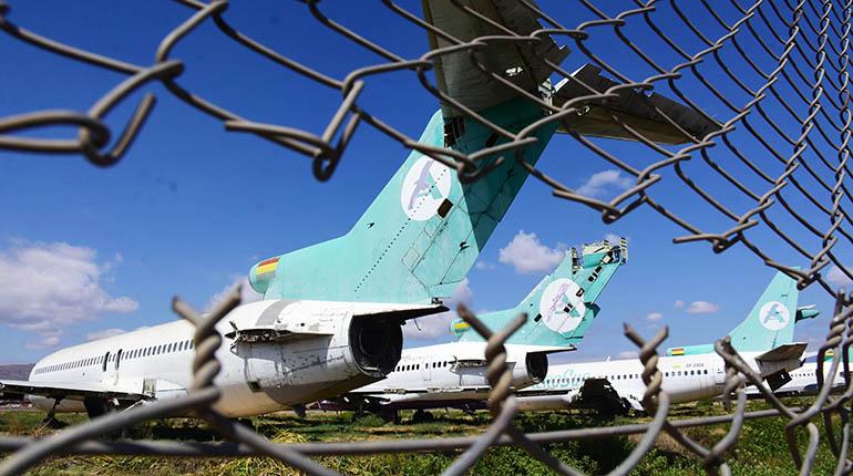 Lee más sobre el artículo Diputado denuncia que el exgerente de BoA, Ronald Casso ordenó desmantelar aviones de la empresa AeroSur