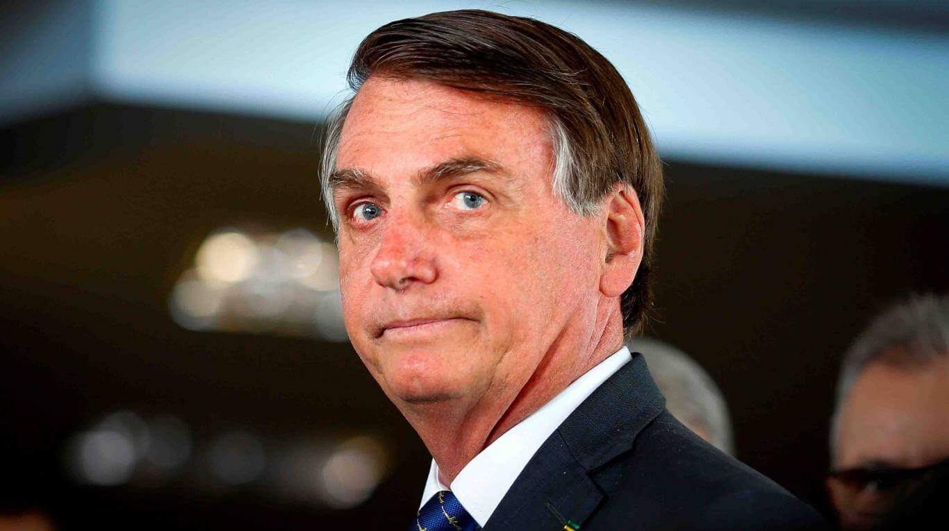 Lee más sobre el artículo Jair Bolsonaro comparó al coronavirus con “una lluvia pasajera”