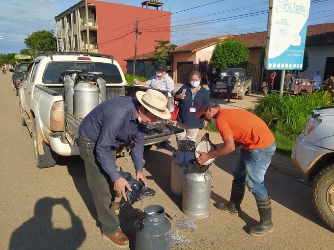 Lee más sobre el artículo Donan más de 3.000 litros de leche para familias humildes de Trinidad