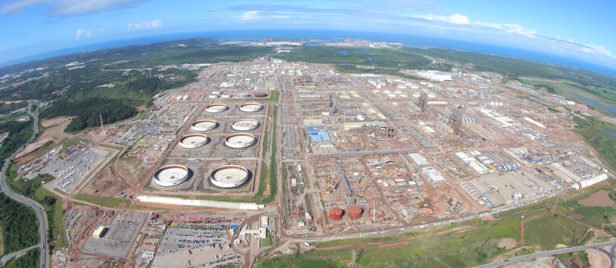 Lee más sobre el artículo Petrobras reduce actividad en 62 plataformas petroleras
