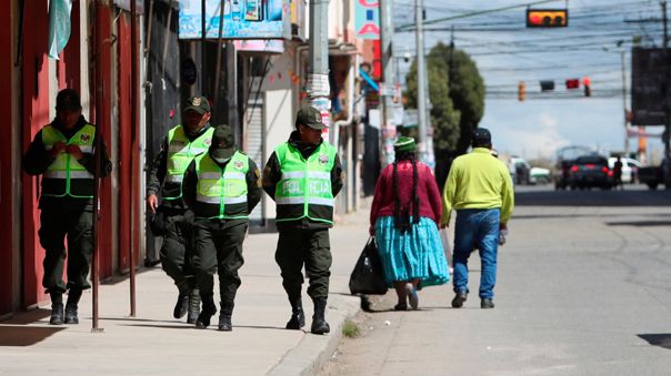 Lee más sobre el artículo El coronavirus se expande en filas de la Policía y suma 54 efectivos contagiados