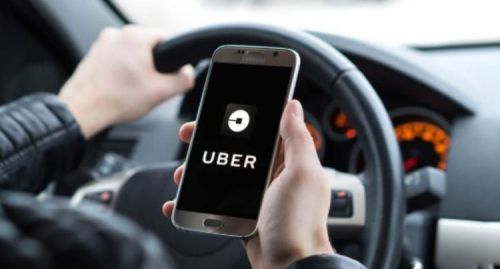 Lee más sobre el artículo Uber despidió a 3.500 empleados a través de una videollamada de 3 minutos