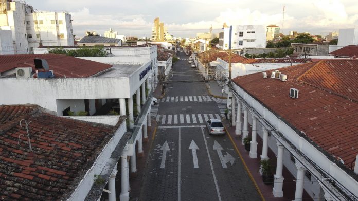 Lee más sobre el artículo En medio de la flexibilización, se incrementan de 48 a 62 los municipios con riesgo alto de coronavirus en el país