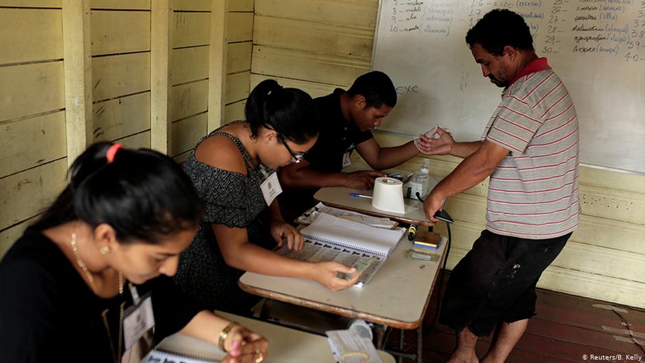 Lee más sobre el artículo Senado brasileño aplaza elecciones municipales por pandemia