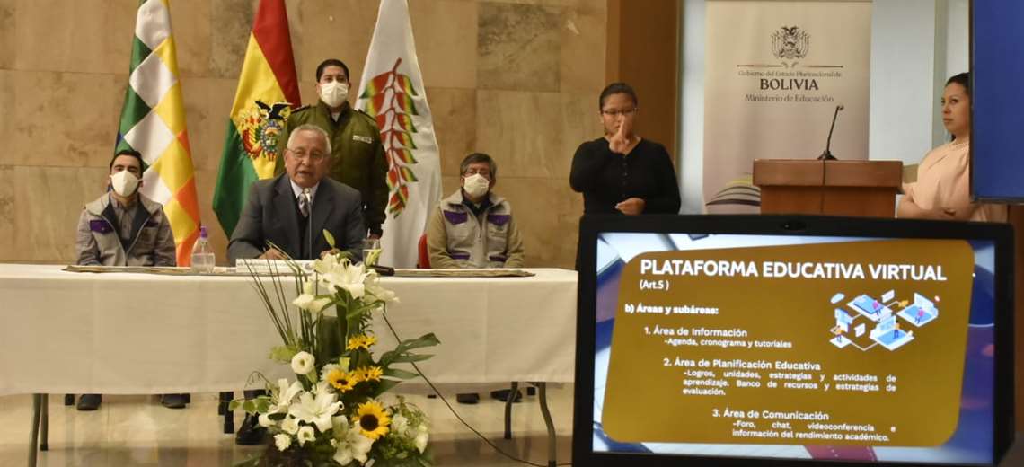 Lee más sobre el artículo Gobierno presenta el reglamento de educación virtual