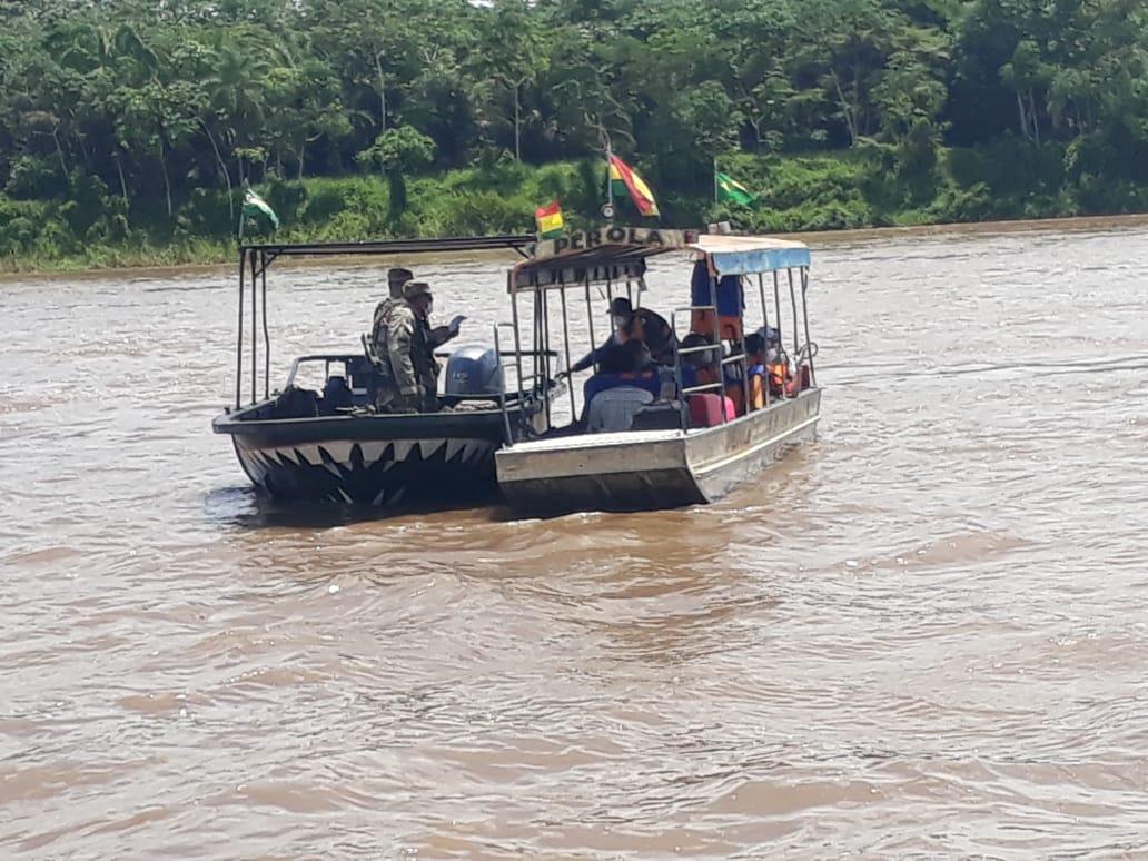 Lee más sobre el artículo Armada intercepta contrabando en Bermejo y el Río Mamoré