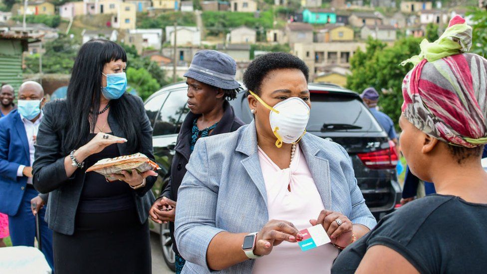 Lee más sobre el artículo La pandemia se dispara en Sudáfrica con más de 3.300 muertos y 200.000 casos