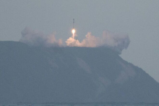 Lee más sobre el artículo Fracasa en Nueva Zelanda lanzamiento de cohete con siete satélites