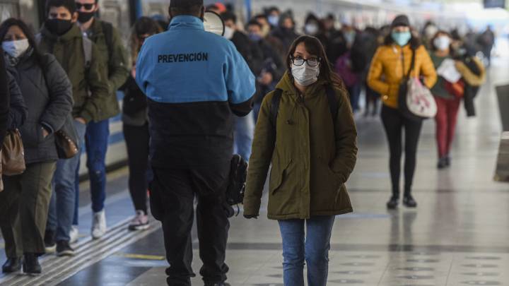 Lee más sobre el artículo Argentina supera por primera vez los 6.000 casos diarios de coronavirus