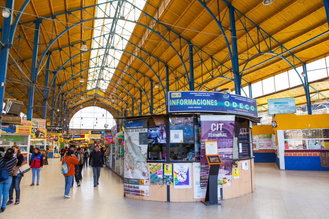 Lee más sobre el artículo Tres ciudades reanudan este lunes servicios de transporte terrestre interdepartamental
