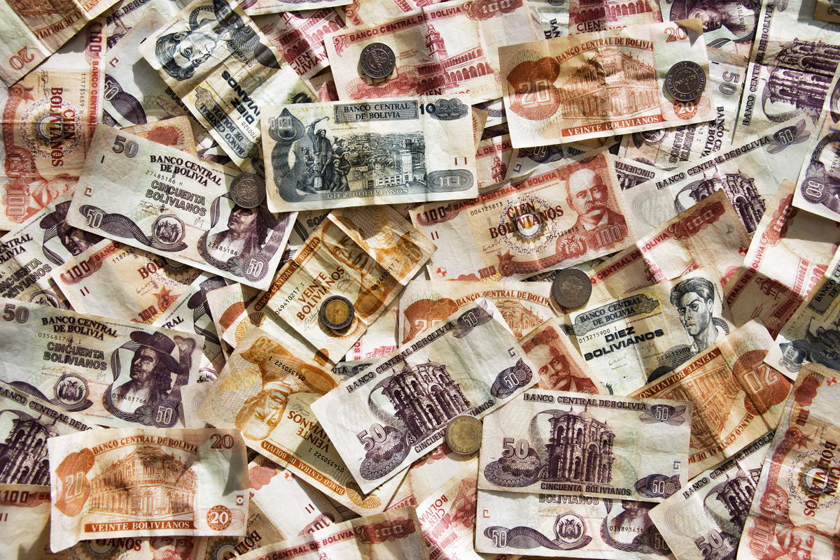 Lee más sobre el artículo BCB lanza recomendaciones para reducir riesgo de contagio con billetes y monedas