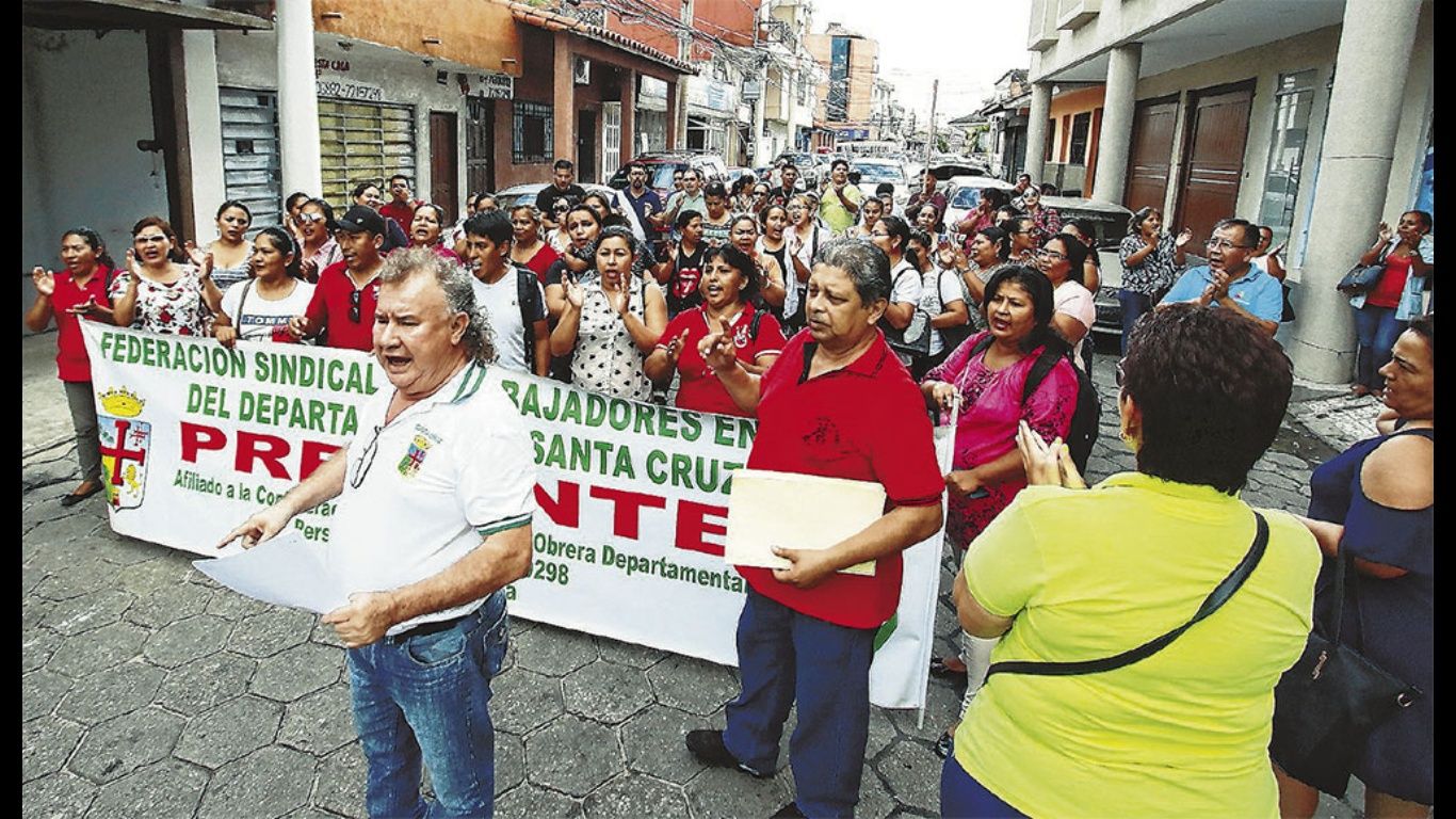 Lee más sobre el artículo Federación de trabajadores de Salud se movilizan y anuncian paro de 48 horas