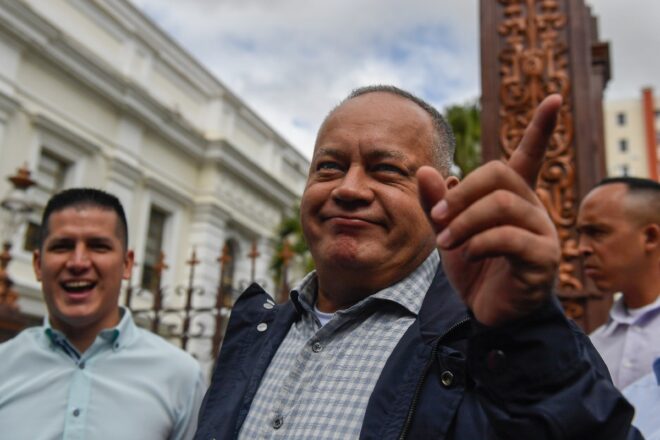 Lee más sobre el artículo Líder chavista Diosdado Cabello dice que recibió “alta médica” tras COVID-19