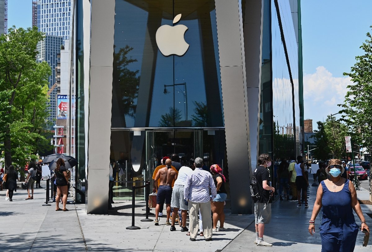 Lee más sobre el artículo Apple debe pagar 500 millones por violaciones de patente, según una corte de EEUU