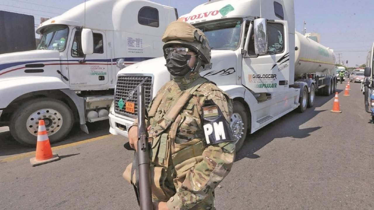 Lee más sobre el artículo Cambian la ruta del convoy con oxígeno ante reportes que alertan atentados con dinamita