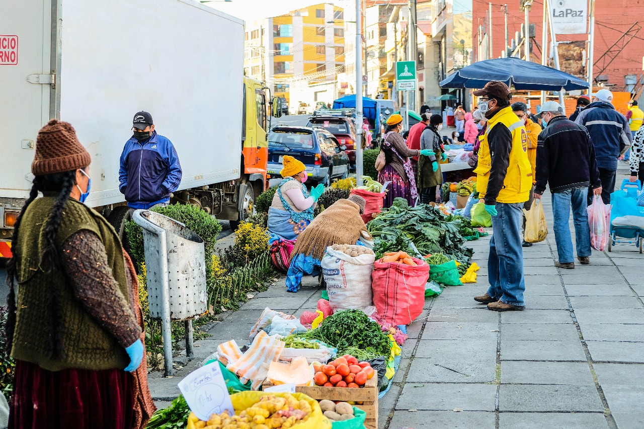 Lee más sobre el artículo La Paz estima que tiene provisión de alimentos para dos semanas