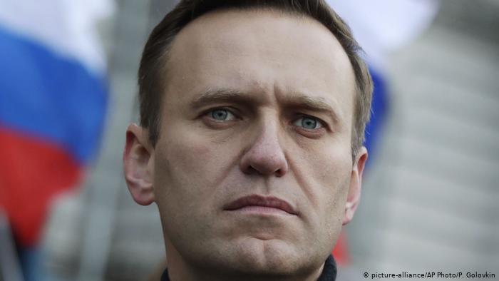 Lee más sobre el artículo Líder opositor ruso Navalny sale del coma artificial