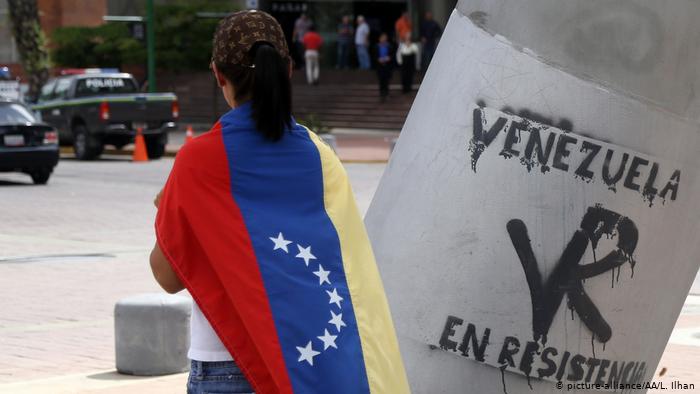 Lee más sobre el artículo Oposición venezolana sella pacto pero sigue dividida