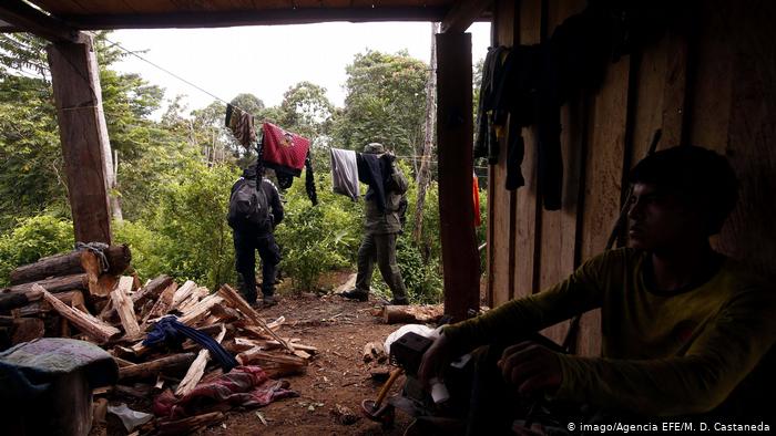 Lee más sobre el artículo Reportan ocho asesinados en dos masacres en Colombia