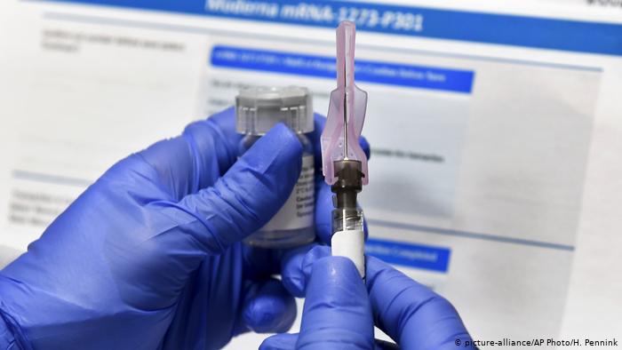 Lee más sobre el artículo Perú albergará los ensayos de cuatro vacunas contra el coronavirus