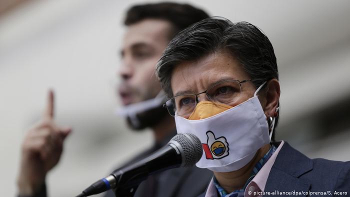 Lee más sobre el artículo Alcaldesa de Bogotá pide perdón por violencia policial que desató protestas