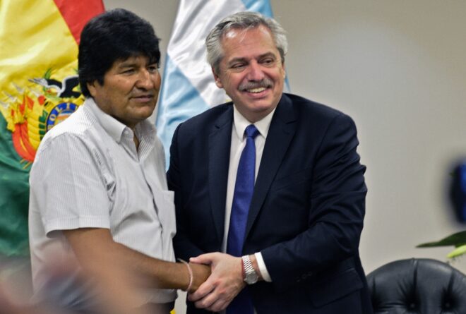 Lee más sobre el artículo Presidente argentino quiere ir junto a Evo Morales a la asunción de Arce en Bolivia