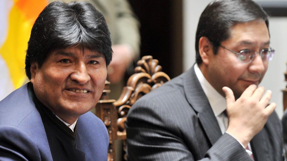 Lee más sobre el artículo Tras la victoria electoral del MAS, surge el debate sobre el retorno o no de Evo a Bolivia