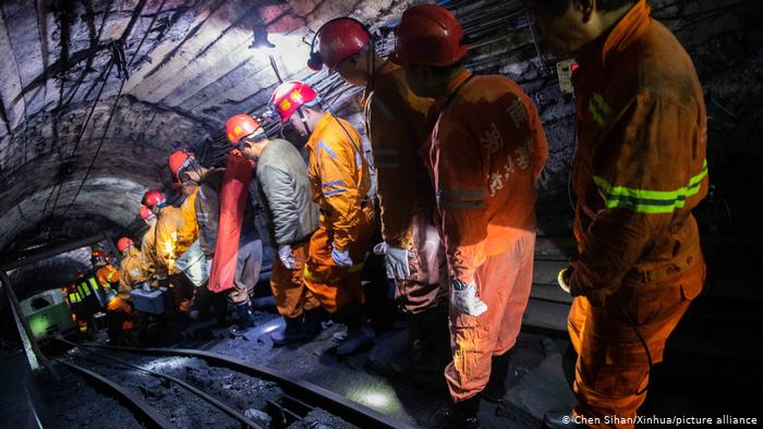 Lee más sobre el artículo Mueren 18 mineros por fuga de gas subterránea en China