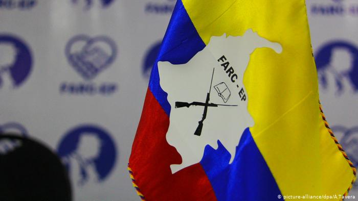 Lee más sobre el artículo FARC deja siglas de guerra y se convierte en Partido Comunes