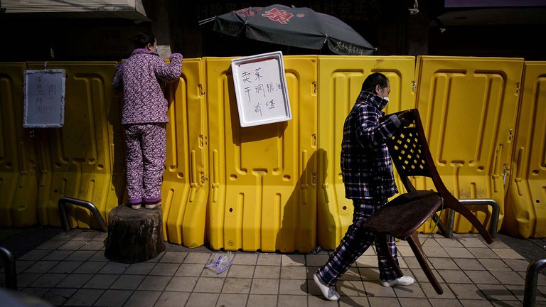 Lee más sobre el artículo Cómo está hoy el mercado de Wuhan, la “zona cero” donde surgió el COVID-19