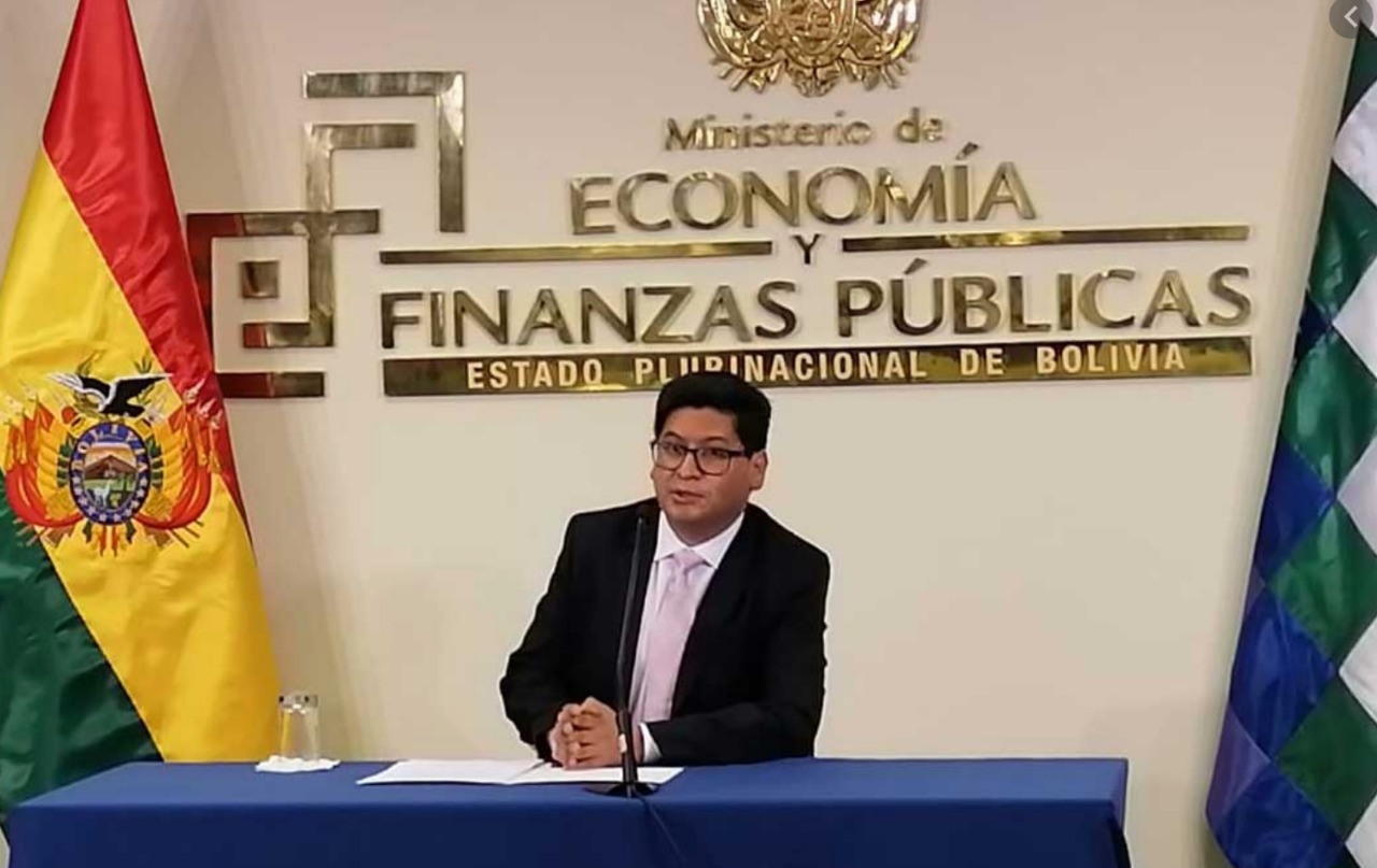 Lee más sobre el artículo Gobierno convoca al diálogo, pero descarta diferimiento