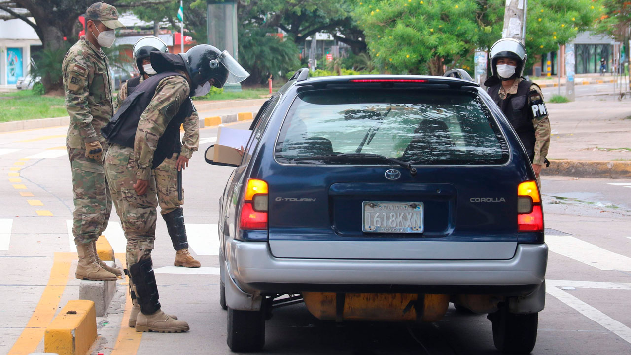 Lee más sobre el artículo La alcaldesa de la capital cruceña descarta ingresar a una cuarentena rígida