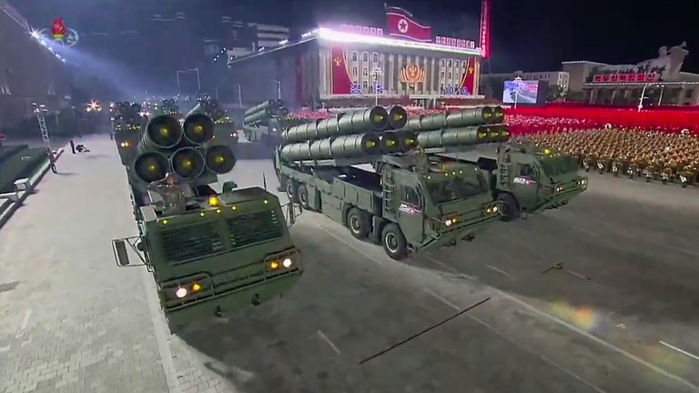 Lee más sobre el artículo El régimen de Corea del Norte anunció que incrementó sus unidades de misiles y de fuerzas especiales