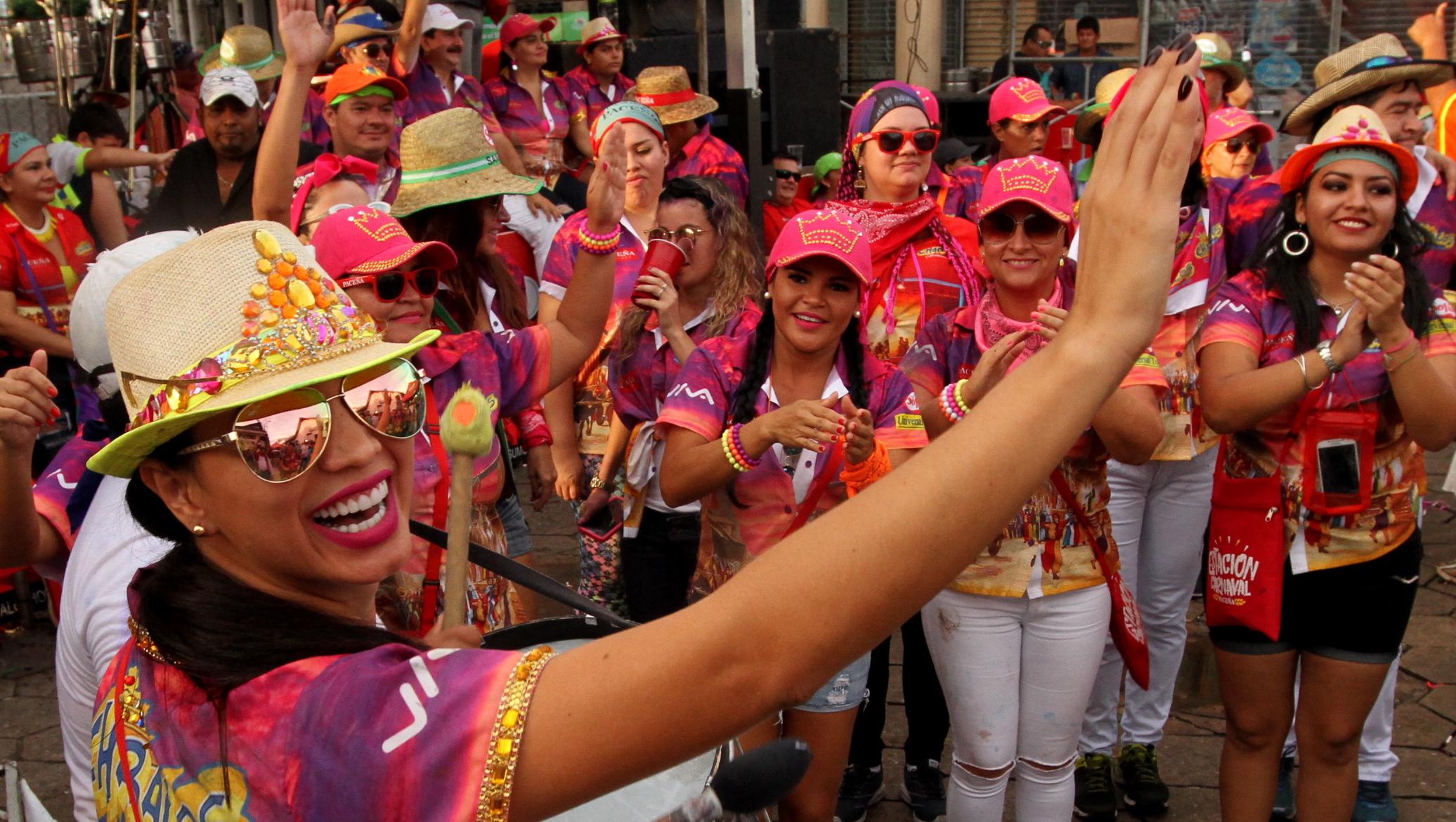 Lee más sobre el artículo Gobierno deja en manos de municipios y gobernaciones aplicación de restricciones para el Carnaval