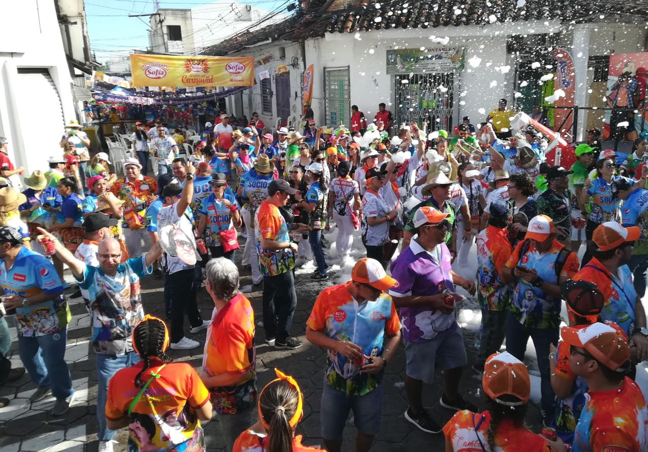 Lee más sobre el artículo Cuarentena rígida para los días de Carnaval, es la propuesta del Sedes en Santa Cruz