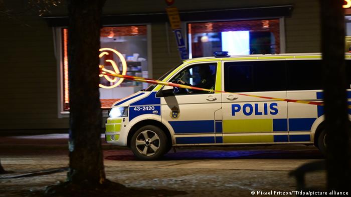 Lee más sobre el artículo Ocho heridos en posible ataque terrorista en Suecia