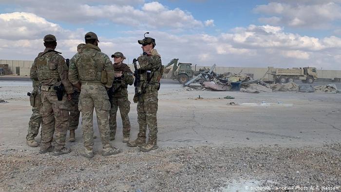 Lee más sobre el artículo Diez cohetes alcanzan base en Irak que alberga tropas de EE. UU.