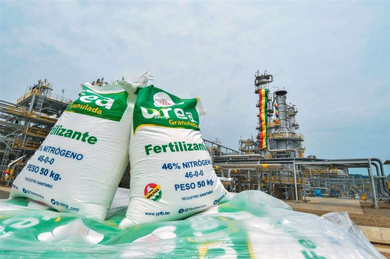 Lee más sobre el artículo Especialistas de Corea del Sur, India y Estados Unidos evaluarán daños en la planta de urea