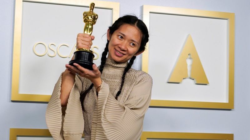 Lee más sobre el artículo Oscar 2021: estos son los ganadores de los premios de la Academia de Hollywood