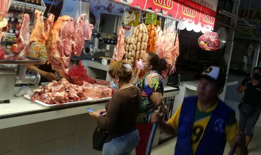 Lee más sobre el artículo Adepor advierte posible escases de carne de cerdo y pide que se importe maíz de Argentina