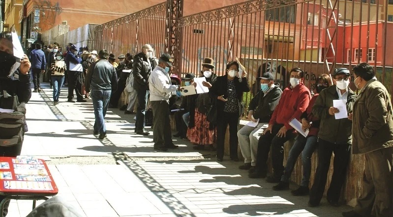 Lee más sobre el artículo Salud: Los que rechazan la vacuna deberán firmar un desistimiento