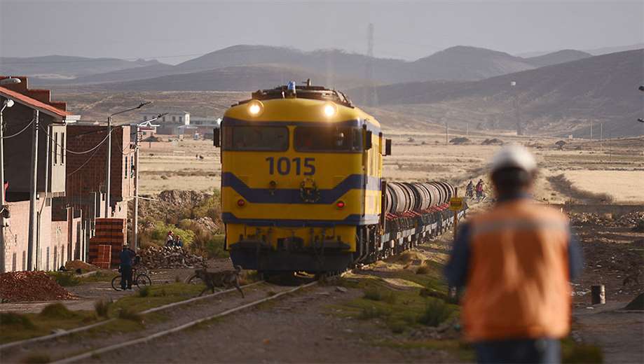 Lee más sobre el artículo Paralización de prueba del ferrocarril Arica- La Paz retrasará mejoras para el descongestionamiento portuario