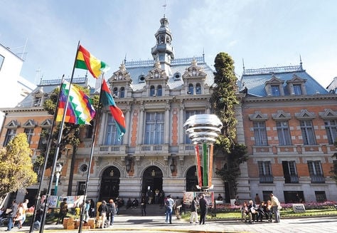 Lee más sobre el artículo Gobierno asegura que sólo retuvo 0,2% de los recursos de la Alcaldía paceña